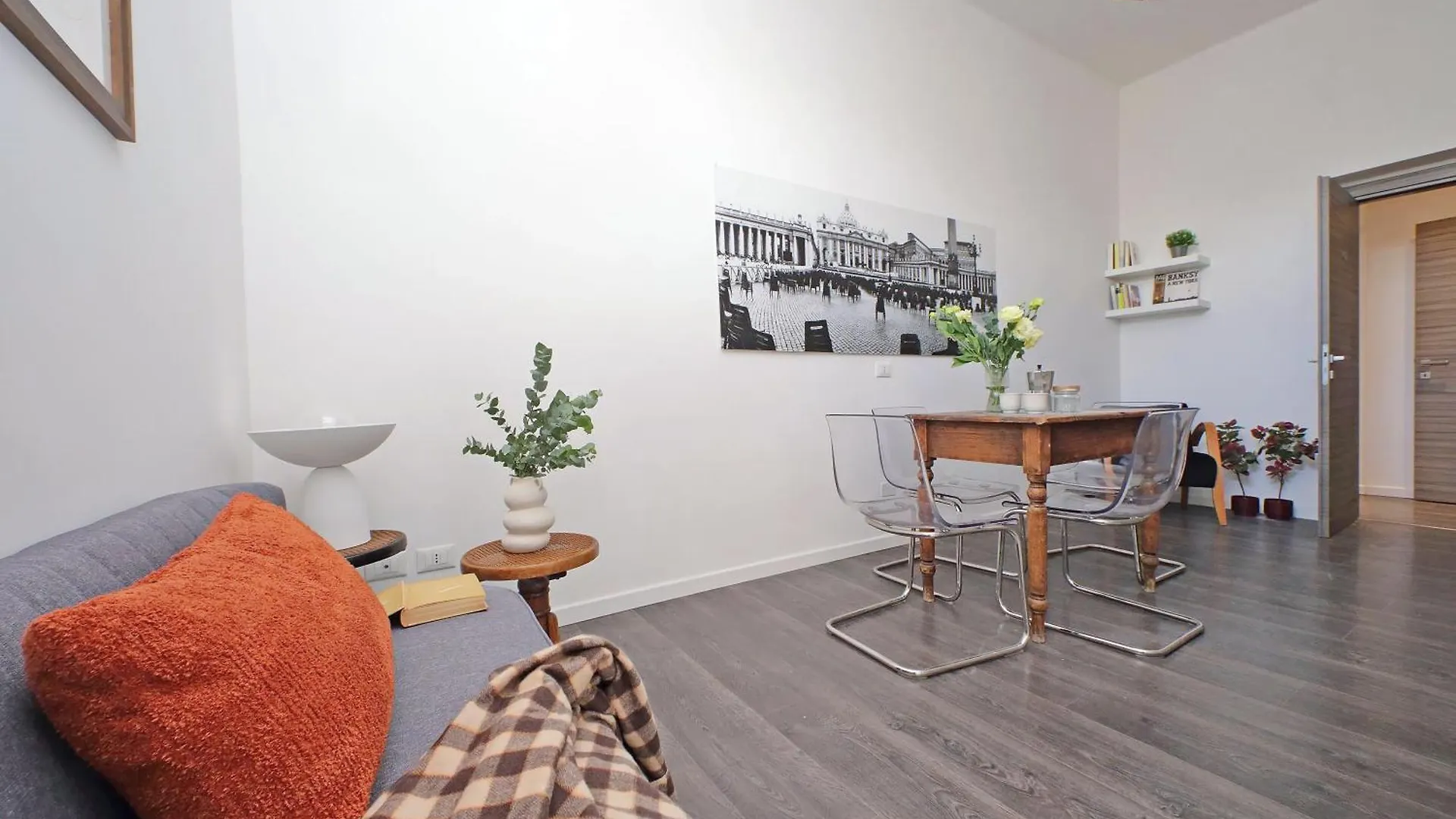 St Peter Giant Apartment Rome Italy