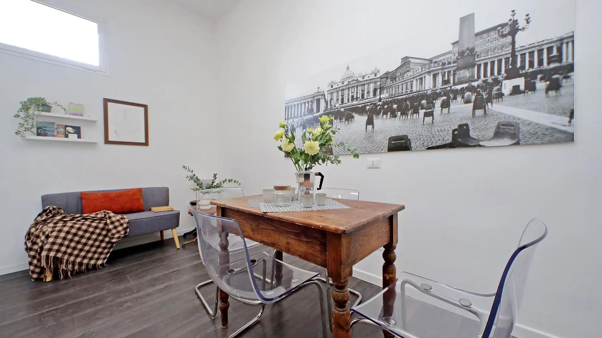 St Peter Giant Apartment Rome